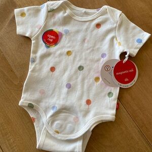 NWT Magnetic Me White Baby Onesie with Pastel Balloon Print